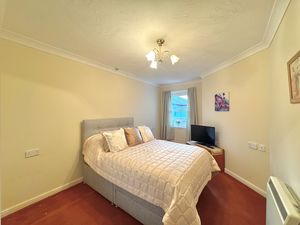 Photo 6- click for photo gallery